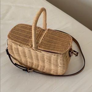 Zara - Picnic Basket Bag with detachable strap